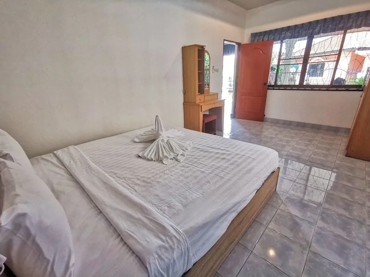 Паттайя: Eakmongkol Villas