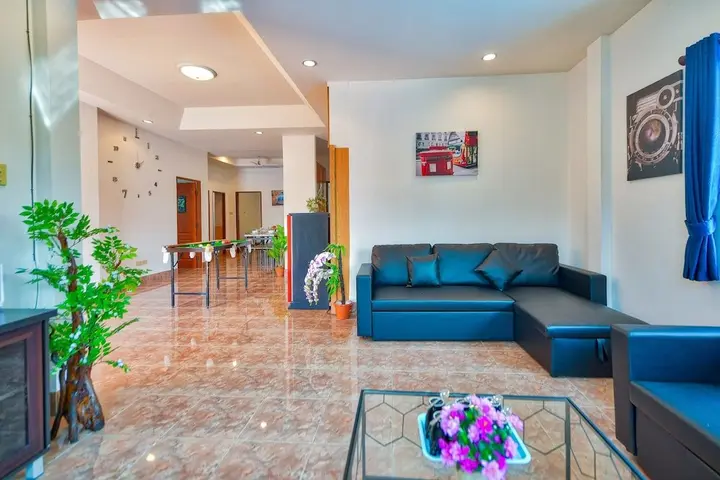 Паттайя: Eakmongkol Villas