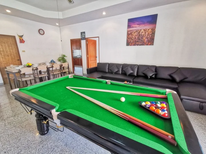 Паттайя: Eakmongkol Villas