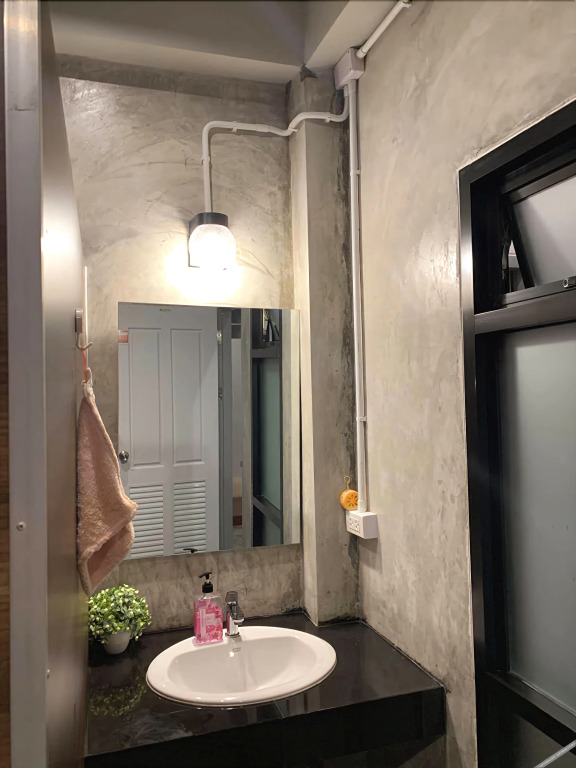 Сураттхани: Sleep Box Hostel Suratthani