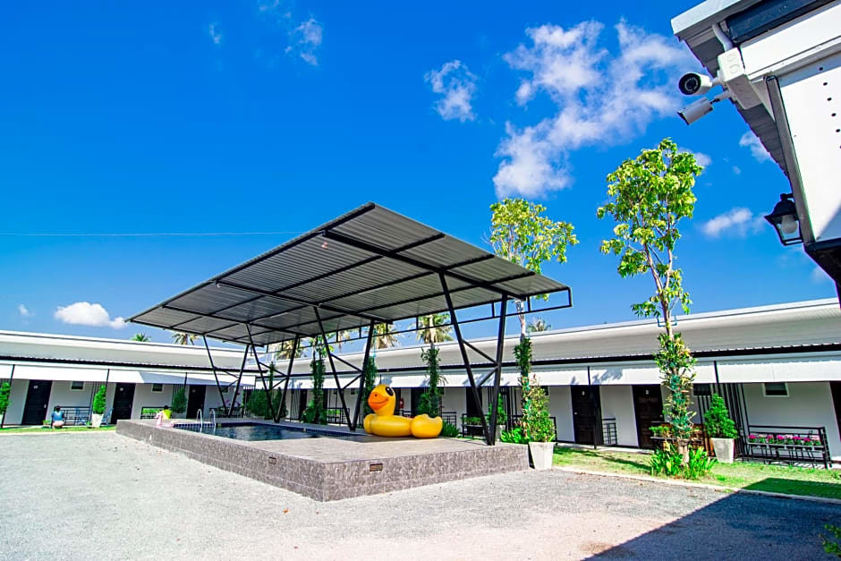 OYO 533 Runya Poolvilla — фото 6
