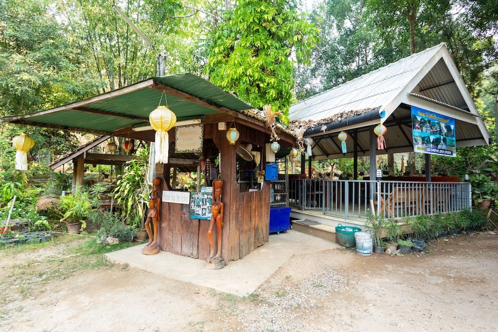 Мае-Таенг: OYO 653 Mae Ta Mann Wongnam Yard Resort