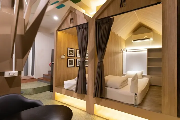Столичный район Чантхабури: OYO 666 Apollo 19 Hostel