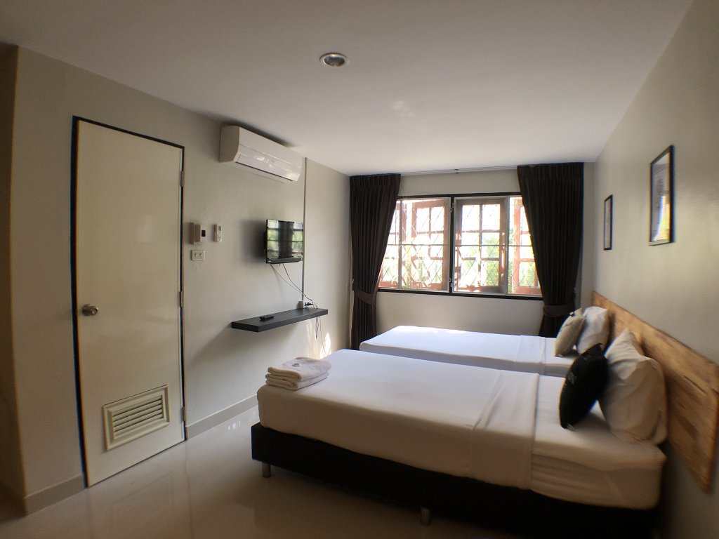 Паттайя: Sumalee Residence
