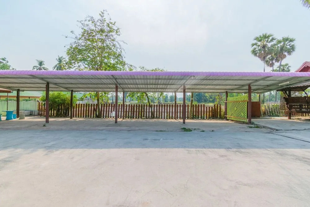 Пхетчхабури: OYO 712 Baandin Resort