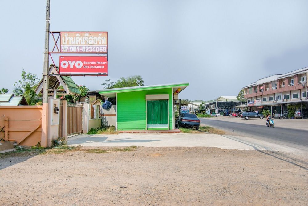 Пхетчхабури: OYO 712 Baandin Resort
