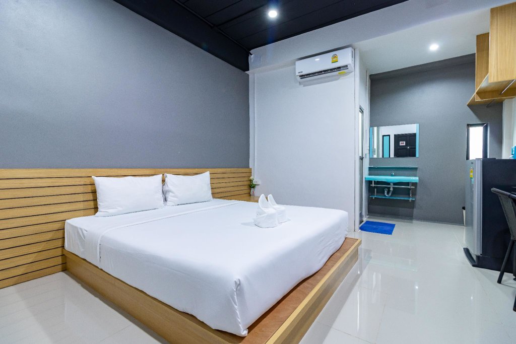 CS Klongtoey Grand Resort — фото 2