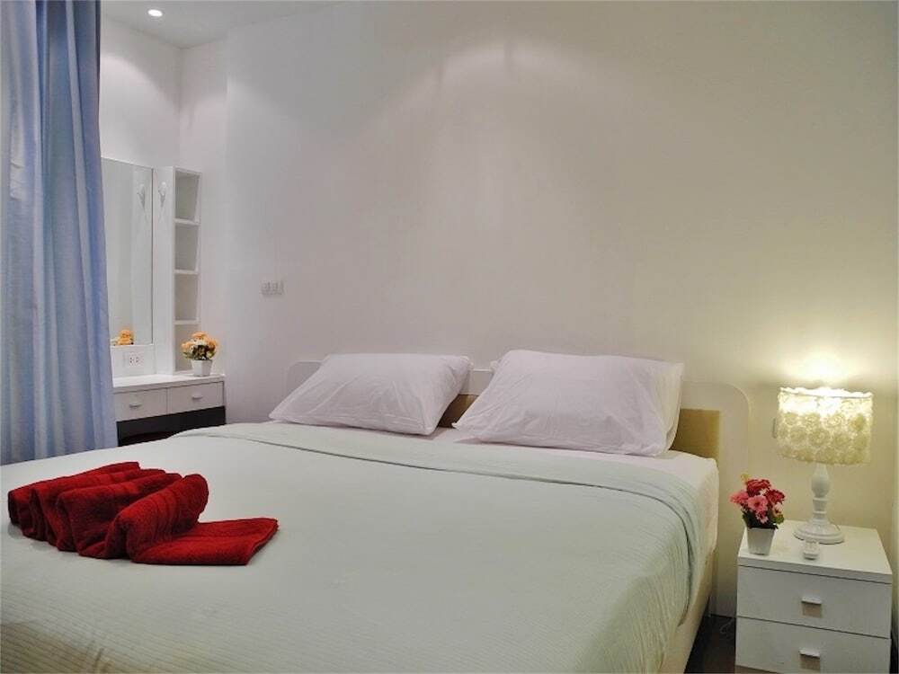 Кату: Art@Patong Serviced Apartments