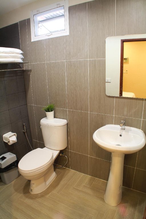 Пхитсанулок: S'Prima Hostel
