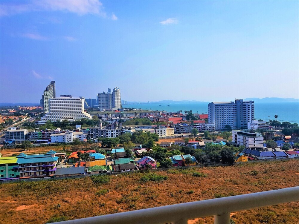 Паттайя: Sea Views at Jomtien Beach
