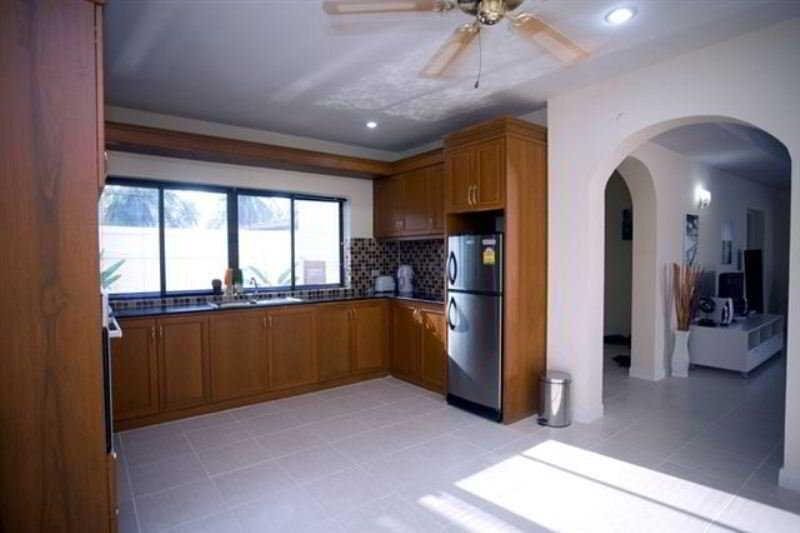 Паттайя: Mabprachan Lake Villa