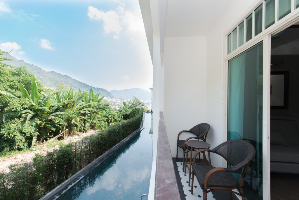 Кату: Marina Gallery Resort Kacha Kalim Bay