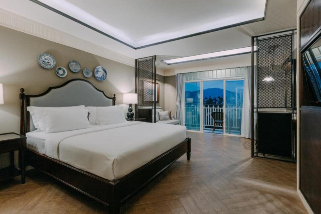 Кату: Marina Gallery Resort Kacha Kalim Bay