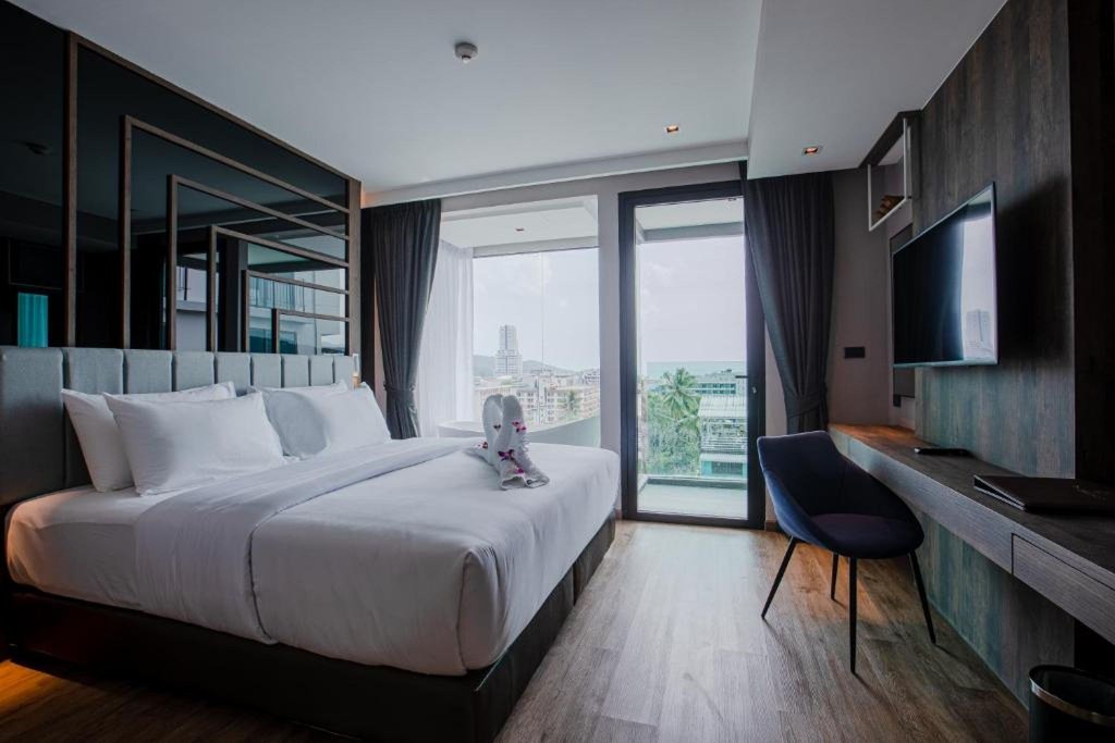 Кату: Rak Elegant Hotel Patong
