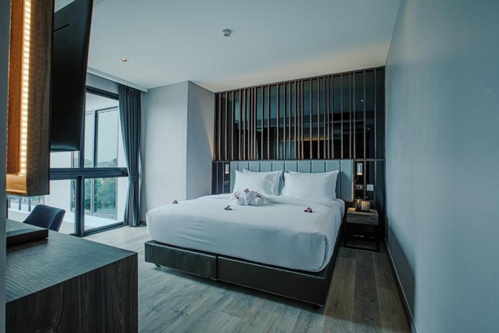 Кату: Rak Elegant Hotel Patong