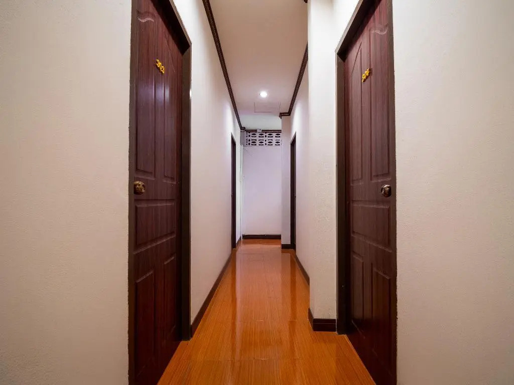 Саттахип: OYO 836 PK Residence