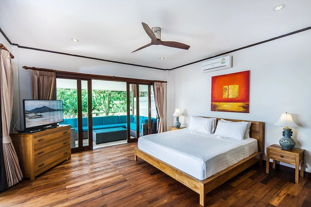 4 Bedroom Pool Villa Near Samrong Beach — фото 4