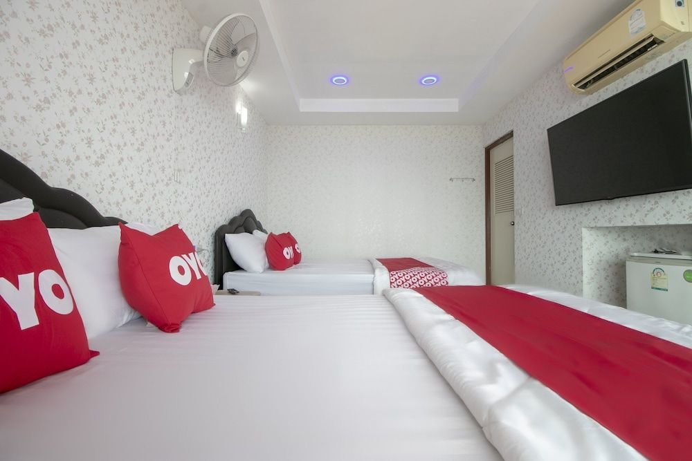 Саттахип: OYO 931 Sor Chareanpanit