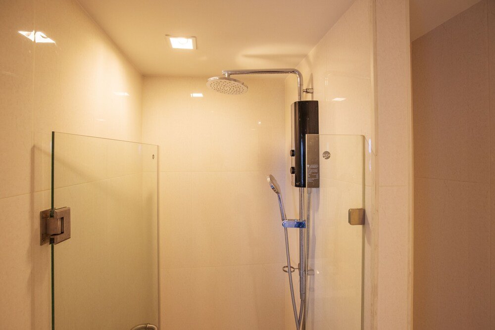 Бангкок: Near BK University Quiet Condo in Rama4 bkb136