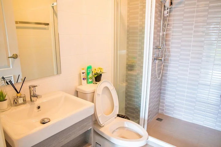 Самутпракан: Apartment 450m from BTS with Sky Pool - bkbloft8