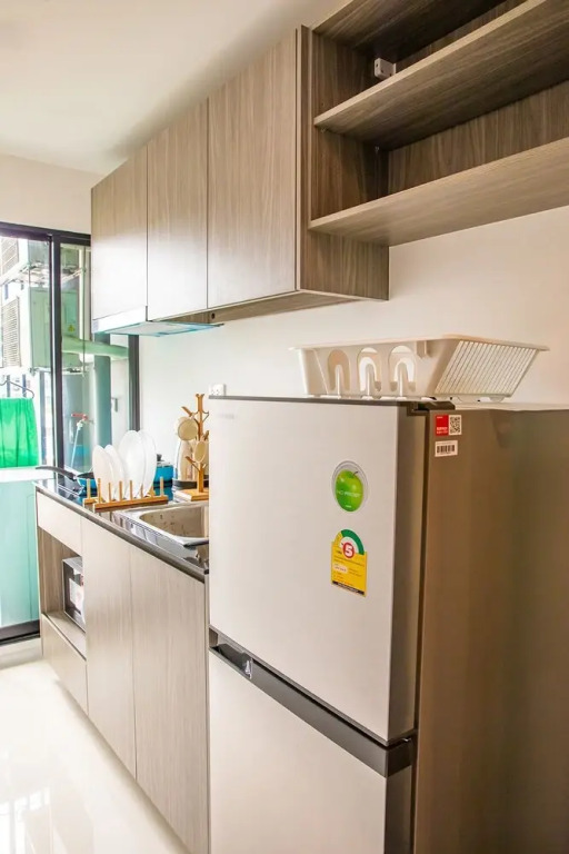 Самутпракан: Apartment 450m from BTS with Sky Pool - bkbloft8