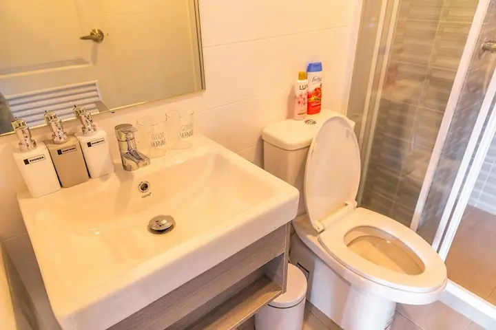 Самутпракан: Apartment 450m from BTS with Sky Pool - bkbloft3