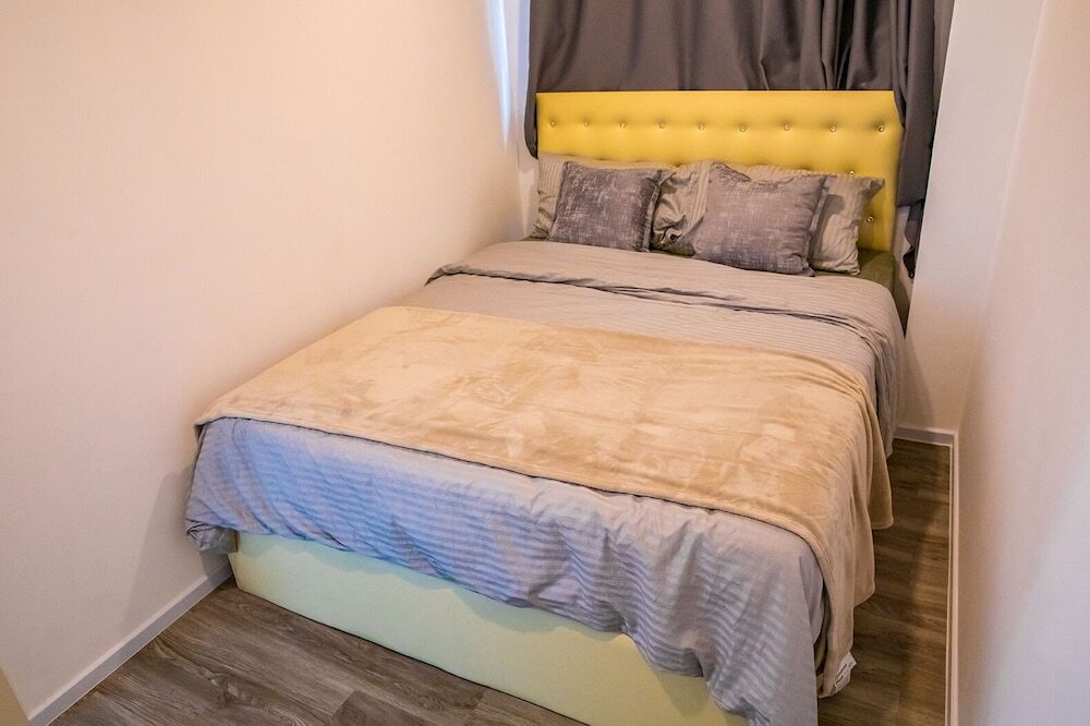 Самутпракан: Apartment 450m from BTS with Sky Pool - bkbloft1