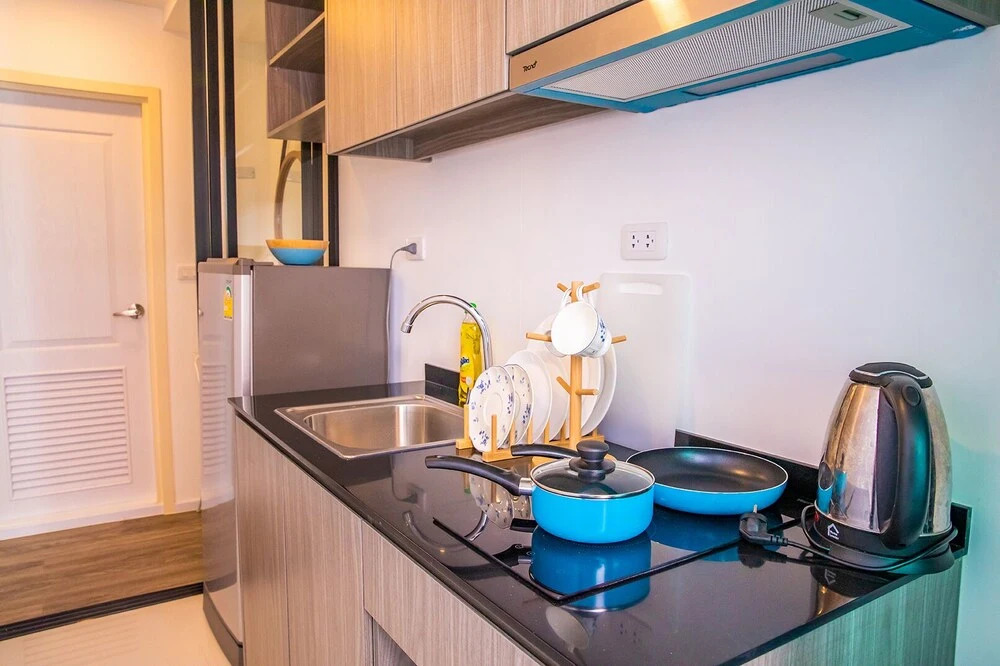 Самутпракан: Apartment 450m from BTS with Sky Pool - bkbloft9