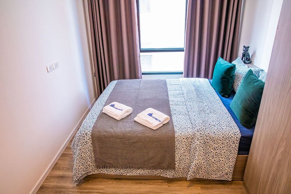 Самутпракан: Apartment 450m from BTS with Sky Pool - bkbloft9