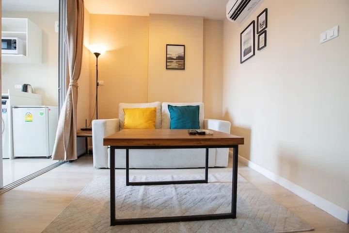 Бангкок: Near BK University Quiet Condo in Rama4 bkb137