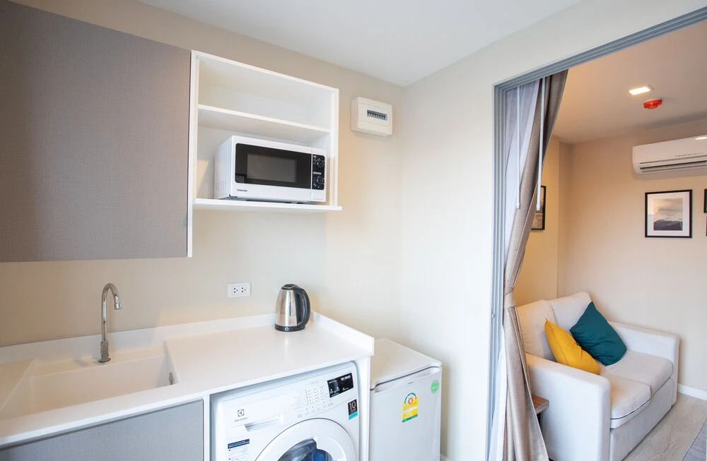 Бангкок: Near BK University Quiet Condo in Rama4 bkb137