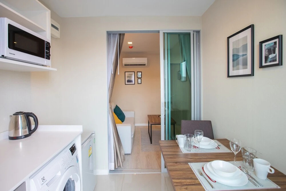 Бангкок: Near BK University Quiet Condo in Rama4 bkb137