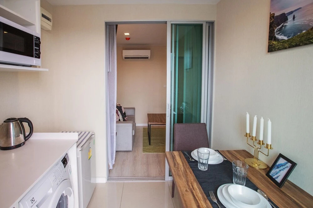 Бангкок: Near BK University Quiet Condo in Rama4 bkb135