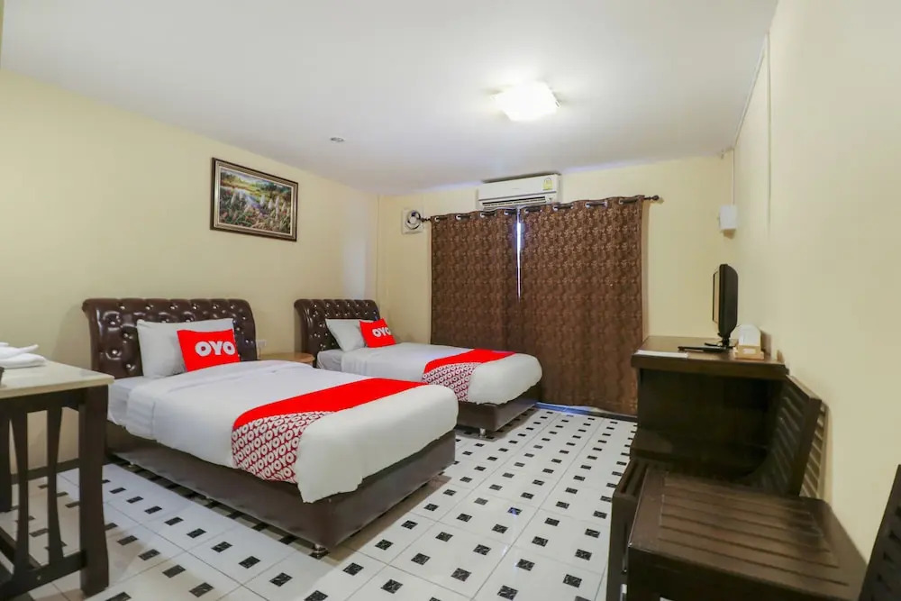 Аюттхая: OYO 952 Ocean Gold Card Ayutthaya