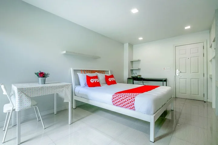 Бангкок: OYO 1061 Peaberry Place Apartment