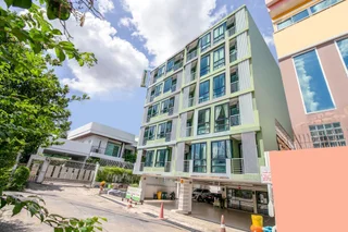 Бангкок: OYO 1061 Peaberry Place Apartment