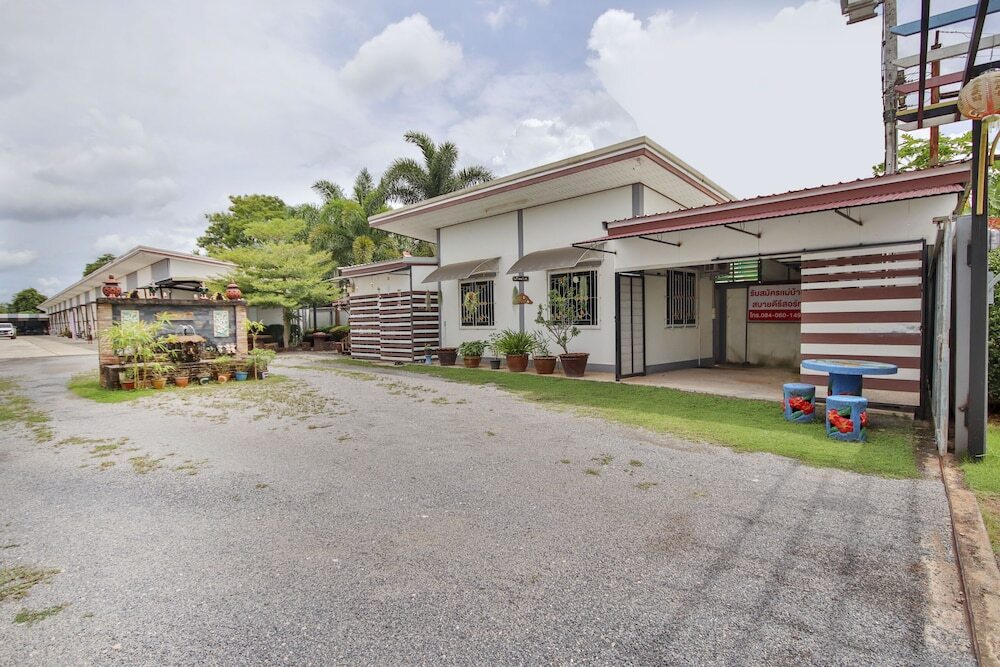 Сураттхани: OYO 1091 Sabye Dee Resort at Soikotang