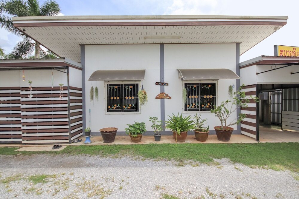 Сураттхани: OYO 1091 Sabye Dee Resort at Soikotang