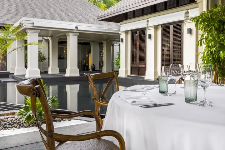 Тхаланг: Отель The Pavilons Phuket