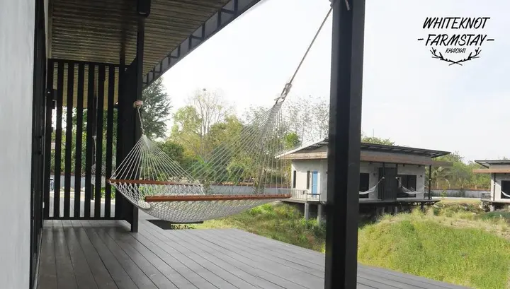 Кханонгпхра: White Knot Khao Yai