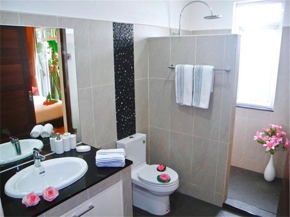 Муанг: The Greens 7 Rawai 2 Bedrooms Villa