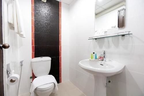 Чиангмай: NIDA Rooms Pa Tan 28 Tribal