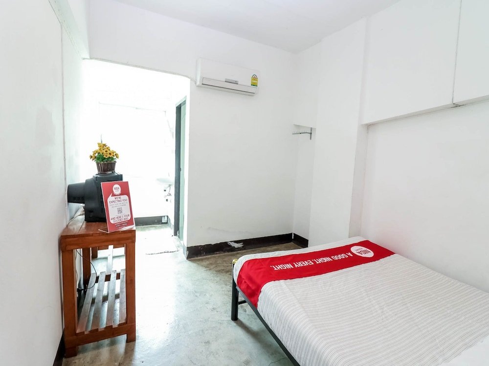 NIDA Rooms Srichandon 12 Night Villa — фото 3