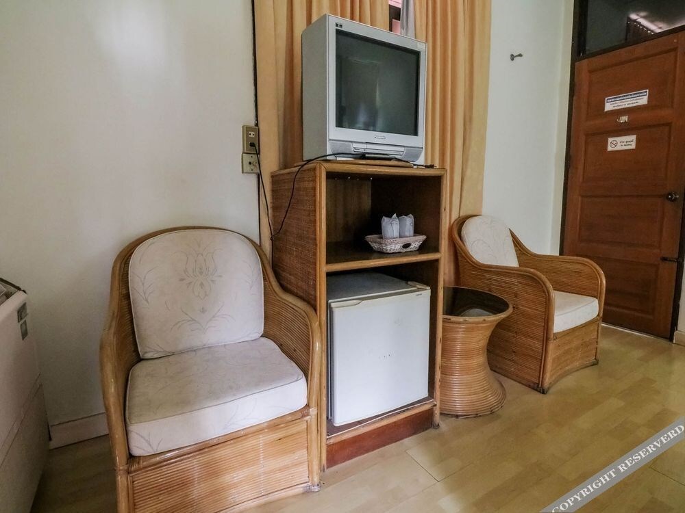 Мае-Он: NIDA Rooms Sahakon 108 Sunrise