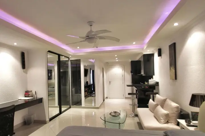 View Talay 6 Central Pattaya Apartment — фото 2