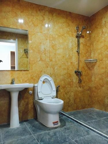 Нонтхабури: 99Hotel