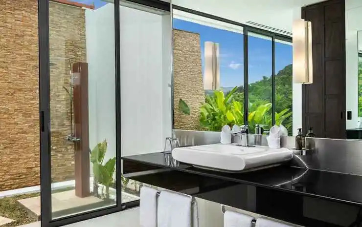 Кату: Baan Santisuk 5 Bedroom