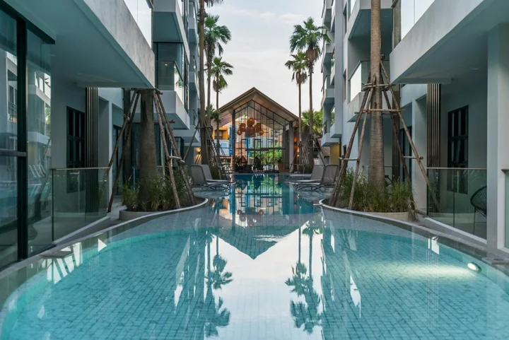 Тхаланг: Palmyrah Surin - 700 meters to the beach!!! Brand new luxury condo, Thalang, Phuket, Thailand