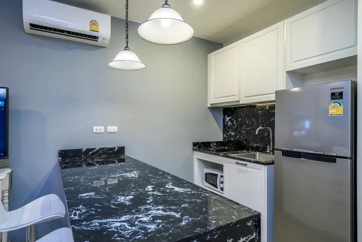 Тхаланг: Palmyrah Surin - Walk to the beach!!! Brand new luxury condo B211, Thalang, Phuket, Thailand