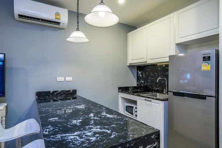 Тхаланг: Palmyrah Surin - Walk to the beach!!! Brand new luxury condo B211, Thalang, Phuket, Thailand